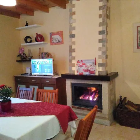 Casa vacanze Victoryangel-casaturistica-conpiscina-cercadepadronyrianxo *